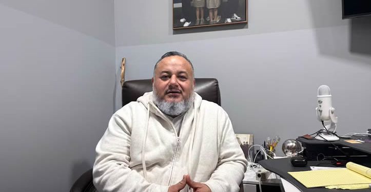 El religioso que simboliza la resistencia al ICE en Minneapolis: “Trump está llevando a cabo una limpieza étnica”