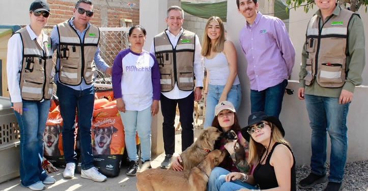 Supera Reto Lupe Reyes Canino meta de 6 toneladas de alimento para refugios en Sonora