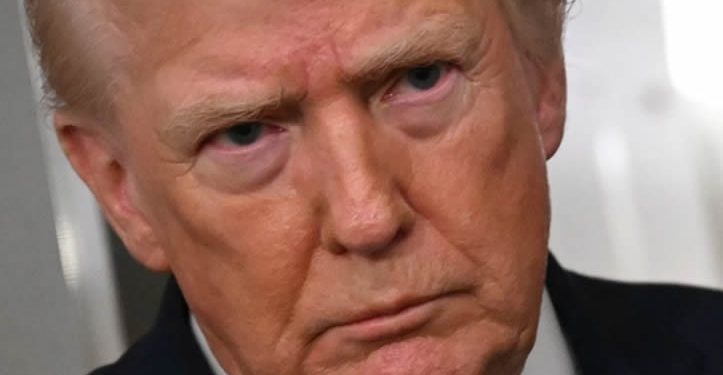 Si la Corte falla en contra de los aranceles, “¡estamos jodidos!”: Trump