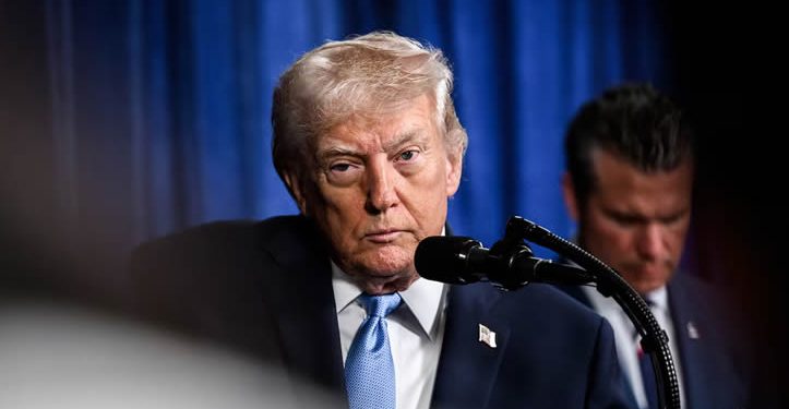 Trump anuncia ataques por tierra contra los carteles mientras asegura que “gobiernan México”