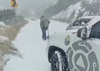 Nieve incomunica a Sonora y Chihuahua; alertan sobre segunda tormenta invernal de la temporada durante fin de semana