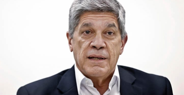 Cuba niega que trabaje en mesa de negociación con Estados Unidos