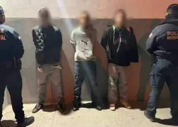 Detienen a Tres Objetivos Prioritarios en Hermosillo; Portaban Dos Armas Hechizas