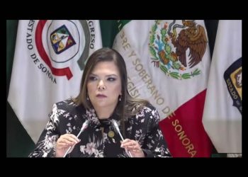 Propone la figura de “Ausencia Definitiva” en caso de fallecimiento alcaldes y un proceso para designar al sustituto