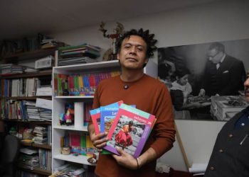 SEP niega desalojo de Marx Arriaga; se le notificaron cambios en su plaza, aclara