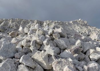 Esta petrolera trabaja con el gobierno en exploración, extracción y procesamiento de litio