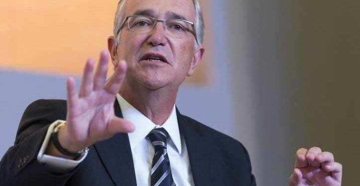 Salinas Pliego: “No fui amigo de Epstein, pero sí de AMLO y me avergüenzo”