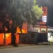Taller de Tapicería Junto a Gasolinera Se Incendia en Hermosillo; No se Presentaron Lesionados