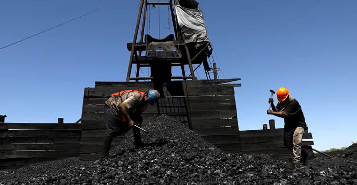 Sheinbaum anuncia que México va a recuperar 200 concesiones mineras