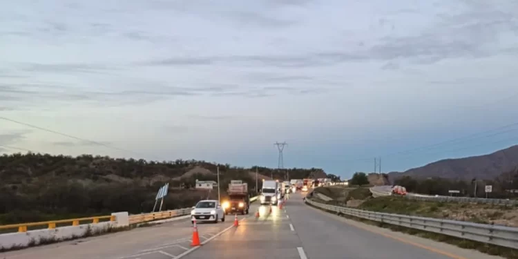 Frente frío 36 provoca lluvias, vientos fuertes y frío en Sonora