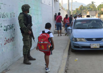 Decomisan Mil 320 Vapeadores en Empresa de Mensajería en Aeropuerto de Hermosillo
