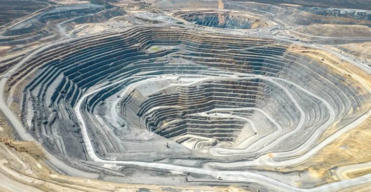 Estados Unidos busca con México plan de minerales críticos con precios preferenciales