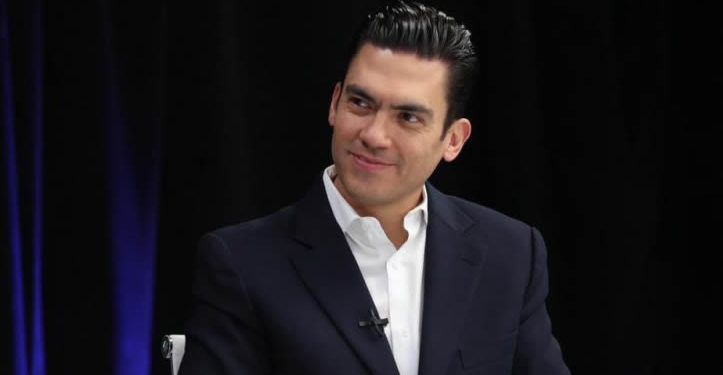 Romero apunta a Los Padroneros por congelar el crecimiento del PAN y detener la afiliación