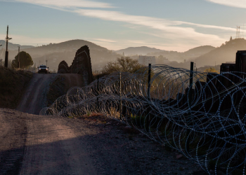 EE. UU. advierte sobre los drones de los cárteles en la frontera con México