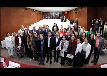 Prevén aprobación de jornada de 40 horas la próxima semana con implementación progresiva