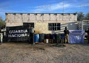 Elementos federales y estatales aseguran más de 2 mil litros de diésel en Sonoyta, no se reportan detenidos