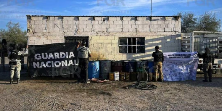 Elementos federales y estatales aseguran más de 2 mil litros de diésel en Sonoyta, no se reportan detenidos