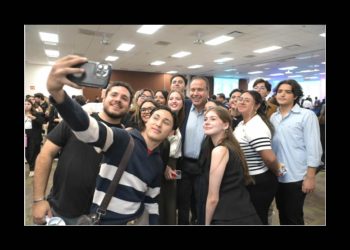 Reconoce Toño Astiazarán a más de 300 jóvenes participantes en Somos H