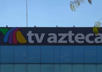 TV Azteca va a concurso mercantil por deudas y debilidad financiera