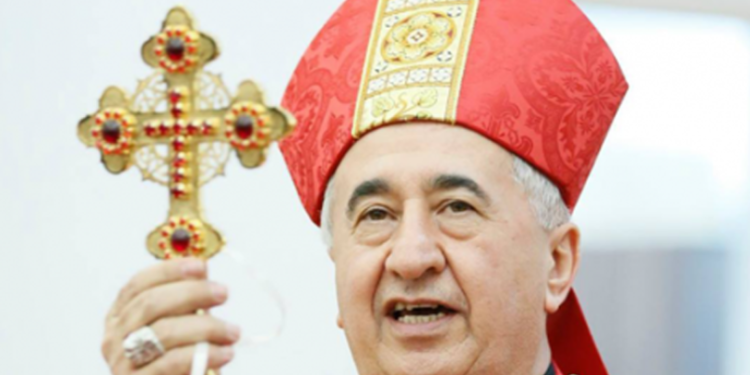 Cae en San Diego obispo Emmanuel Shaleta, cliente de striptease, por lavado