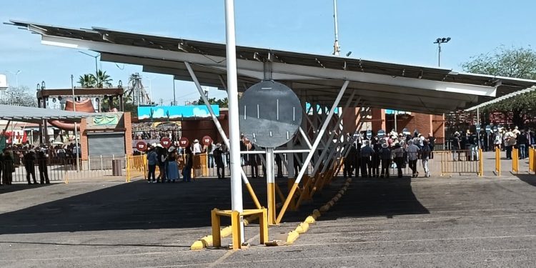 Hermosillo s rinde ante Carín León:  Arranca la histórica Primera Edición de La Cura Fest