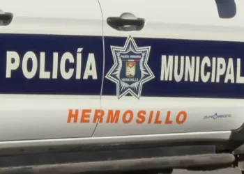 Hombre Resulta Lesionado a Balazos al Detenerse en un Semáforo en el Centro de Hermosillo