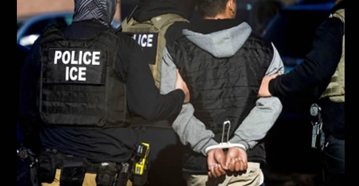 Trump confirma envío de agentes del ICE a los aeropuertos para seguridad; llegan este lunes