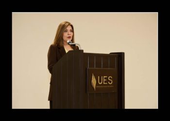 Consolida UES su calidad educativa con acreditación de 21 programas