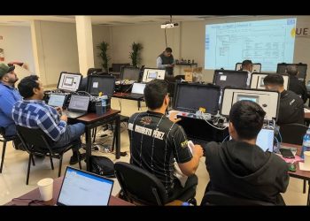 Gobierno de Sonora fortalece vinculación con la industria mediante capacitación en automatización industrial: UES