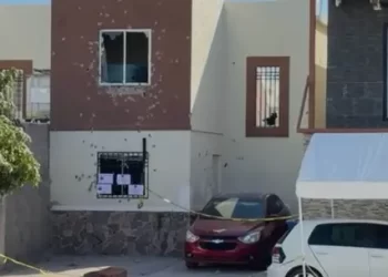 Abaten a presunto sicario tras enfrentamiento en Hermosillo, dos agentes resultan heridos