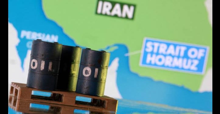 Irán ‘cierra’ el estrecho de Ormuz; pone en riesgo 20% del petróleo mundial