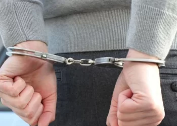 Estudiante de 15 años mata a dos maestras en preparatoria de Michoacán