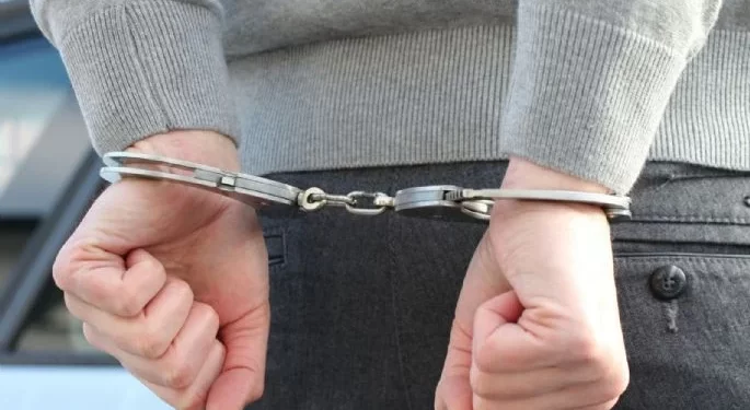 Estudiante de 15 años mata a dos maestras en preparatoria de Michoacán