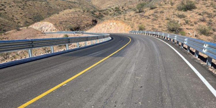 Carretera Bavispe – Nuevo Casas Grandes alcanza 23 mil vehículos en su primer mes
