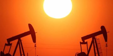 Irán amenaza con destruir el sector energético del Golfo si el suyo vuelve a ser atacado