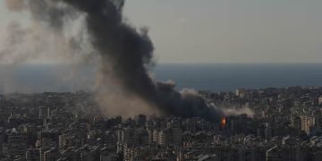 México evacúa a 121 de sus ciudadanos de Medio Oriente