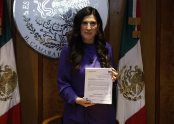 Cámara de Diputados recibe reforma electoral de Sheinbaum; plantea modificar 11 artículos