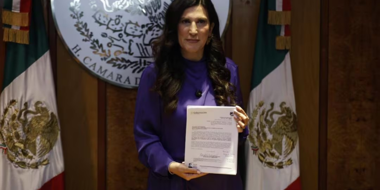 Cámara de Diputados recibe reforma electoral de Sheinbaum; plantea modificar 11 artículos