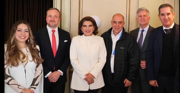 Sonora es el corazón minero de México”: Lorenia Valles en diálogo de CAMIMEX en PDAC 2026