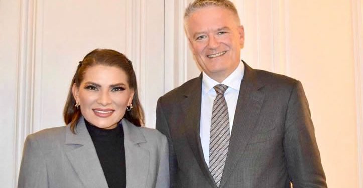 “Países deben regular uso de redes sociales en niñas y niños”, Lorenia Valles en OCDE