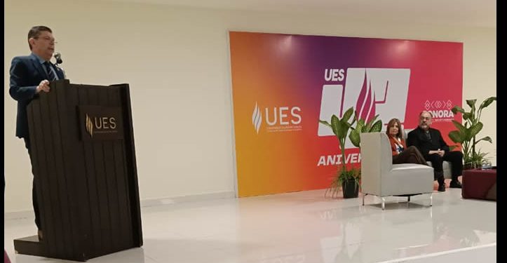 Exitosa presentación de libro “La Geopolítica de los Semiconductores: ¿Un nuevo orden global?”