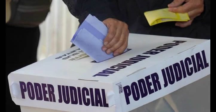 El instituto sueco V-Dem sentencia: México ya no es una democracia; India, Perú y Senegal le superan