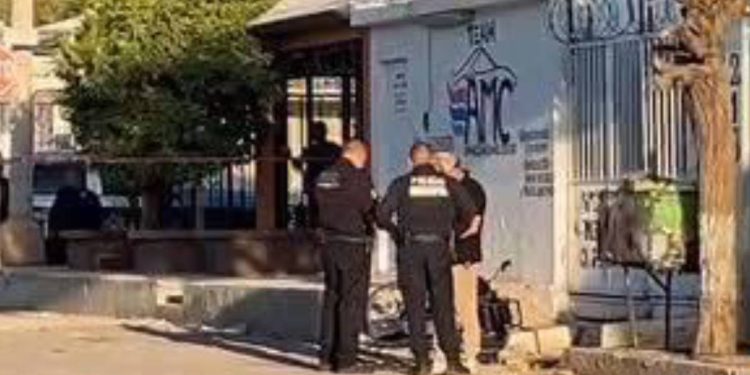 Privan de la libertad a mujer a plena luz del día en Hermosillo autoridades indagan venta de droga