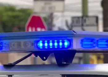 Detienen a Personas con Machetes, Cuchillos y Droga en Varios Puntos de Hermosillo