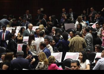Rechazan reforma electoral de Sheinbaum en Diputados; Morena anuncia Plan B