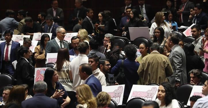 Rechazan reforma electoral de Sheinbaum en Diputados; Morena anuncia Plan B