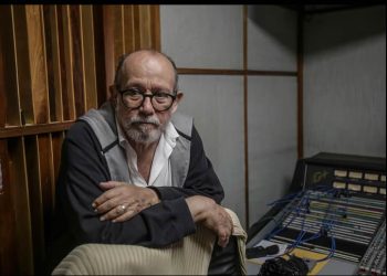 Silvio Rodríguez advierte de que tomará las armas si Estados Unidos agrede a Cuba: “Exijo mi AKM, si se lanzan”