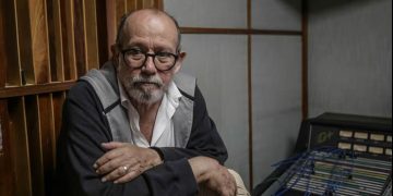 Silvio Rodríguez advierte de que tomará las armas si Estados Unidos agrede a Cuba: “Exijo mi AKM, si se lanzan”