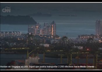Buque de guerra de EE.UU., que se cree transporta más infantes de Marina hacia Medio Oriente, es rastreado frente a Singapur