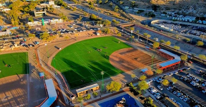 Refuerza Toño Astiazarán apoyo a deportistas con infraestructura y programas